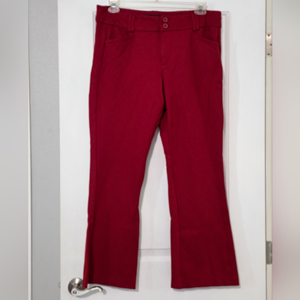 Women's Burgundy Jeans